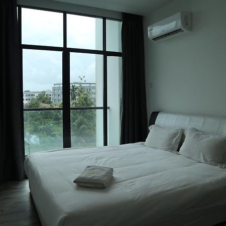 Zen66 @ Roxy Serviced Apartment Kuching Extérieur photo